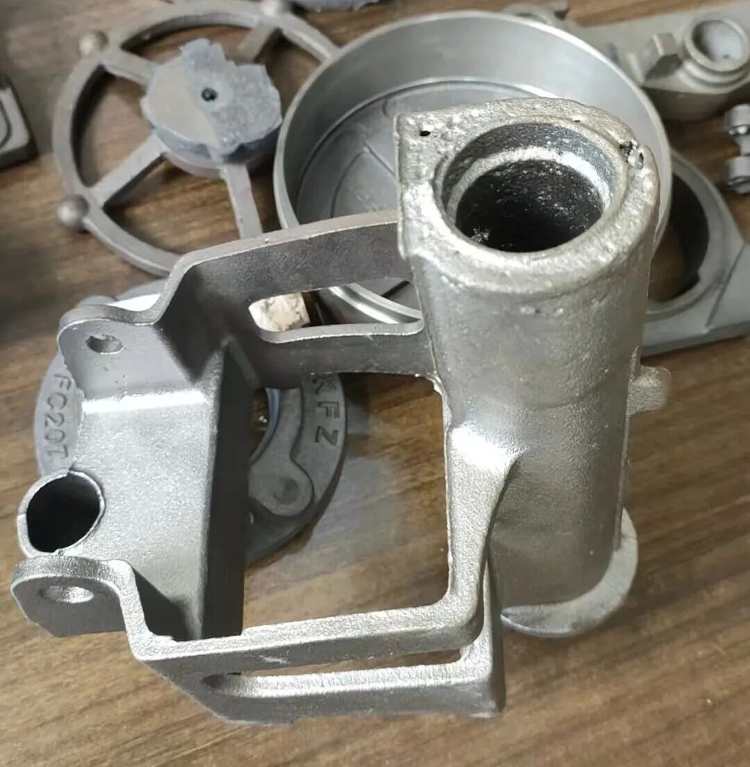 Rawatan untuk keliangan teruk dalam teras pasir tiub silinder semasa pengeluaran bahagian besi mulur menggunakan teknologi pengacuan pasir hijau