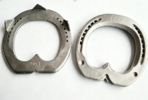 Saiz 2 Casting Horseshoes